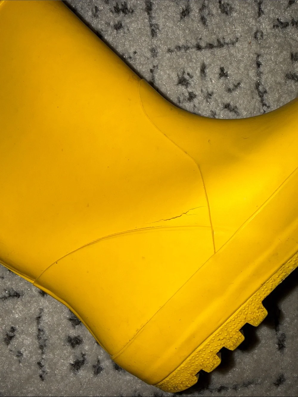 Little girls vintage yellow Gymboree rain boots 2018 size 13